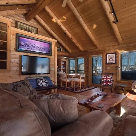 Villa Mt Ranch Located In Tetonia
